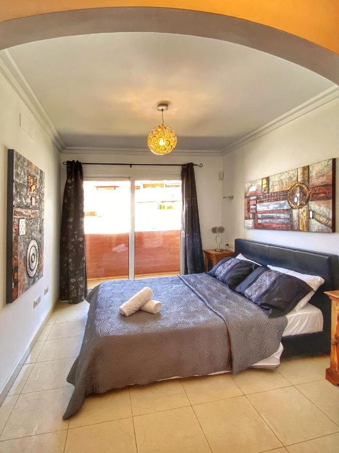 Los Cristianos 4 Bed Townhouse Luaran gambar