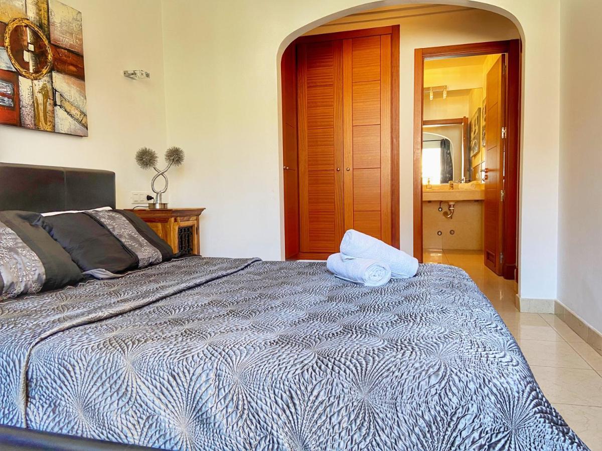 Los Cristianos 4 Bed Townhouse Luaran gambar